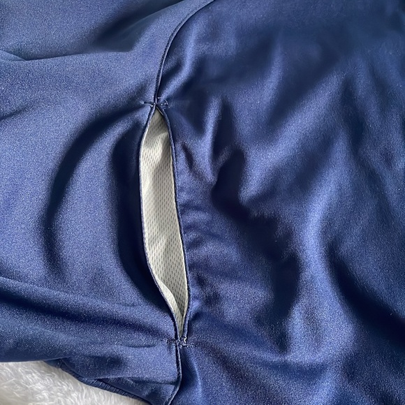 Majestic Yankees jersey- large - Picture 6 of 6